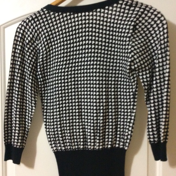 Day trip houndstooth sweater EUC small - Picture 3 of 3